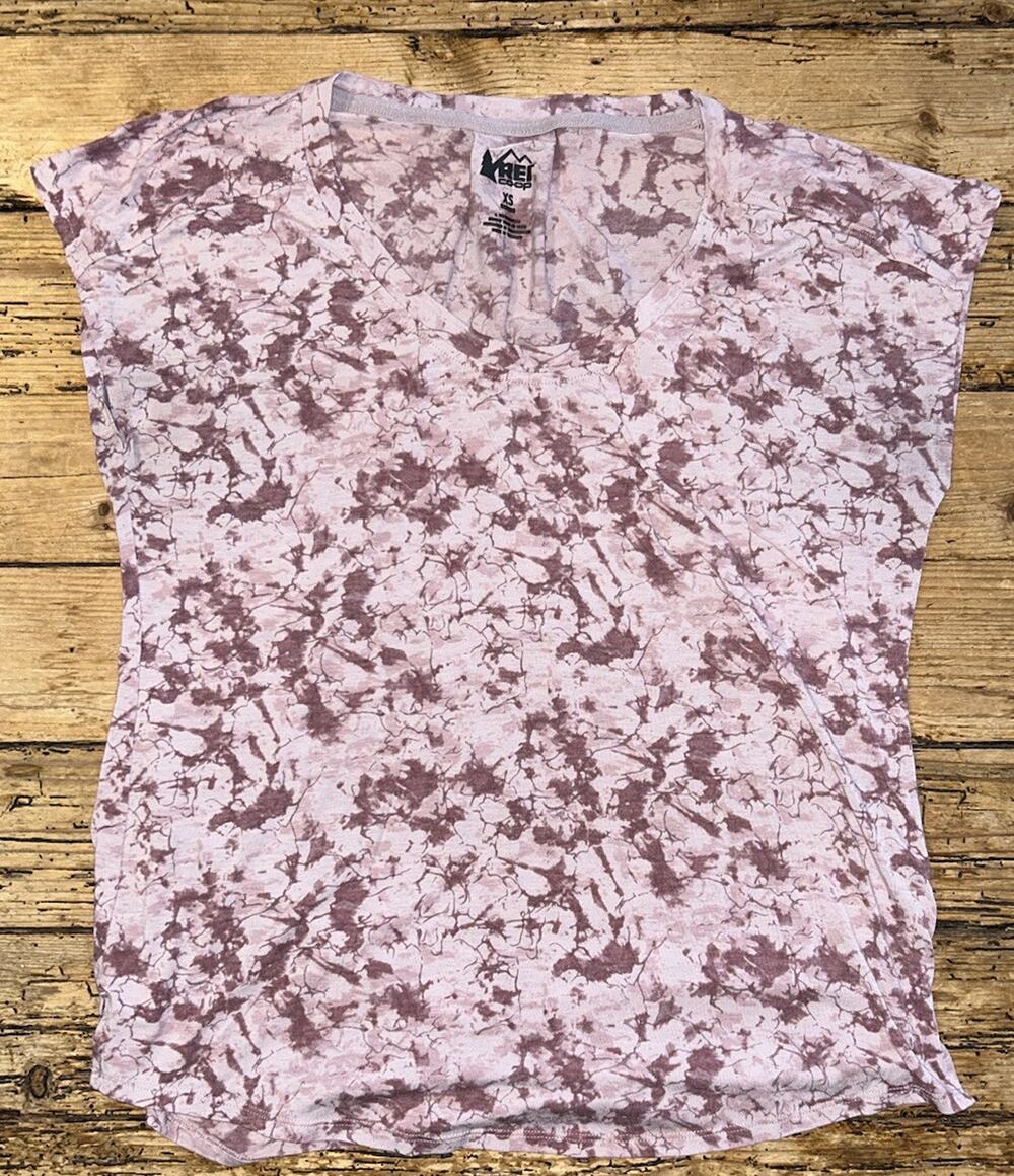 Rei Co-Op Women’s Size XS Pink Sleeveless Dyed Shirt